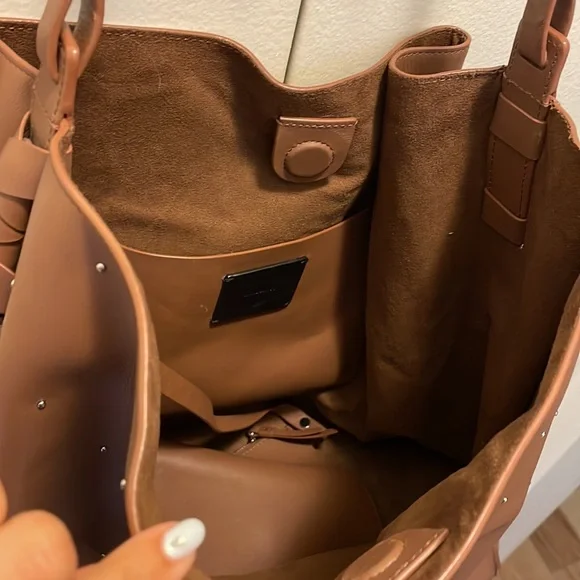 All Saints Leather light brown bag - Picture 4 of 7